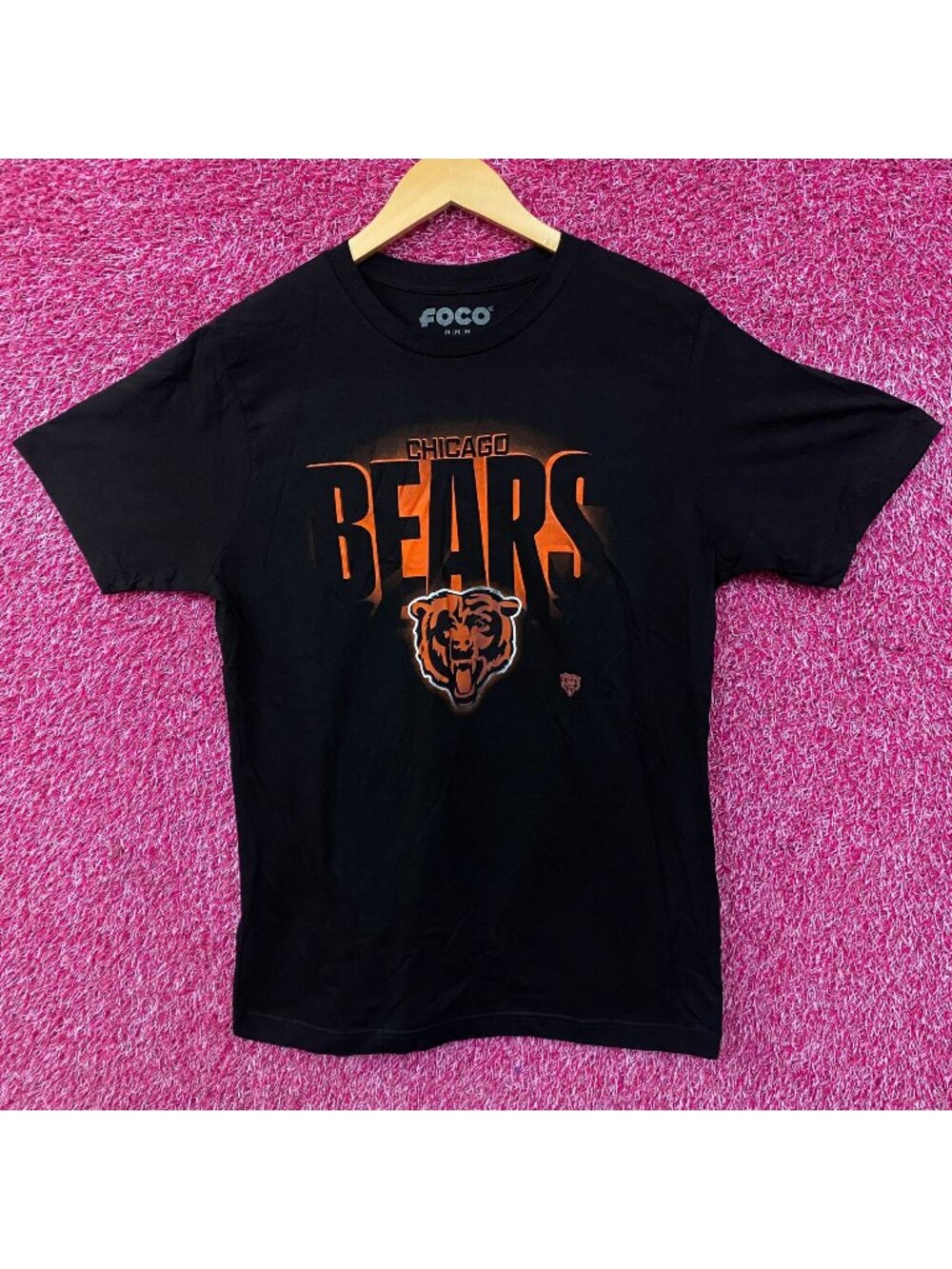 FOCO Chicago Bears Logo Graphic T-Shirt Medium